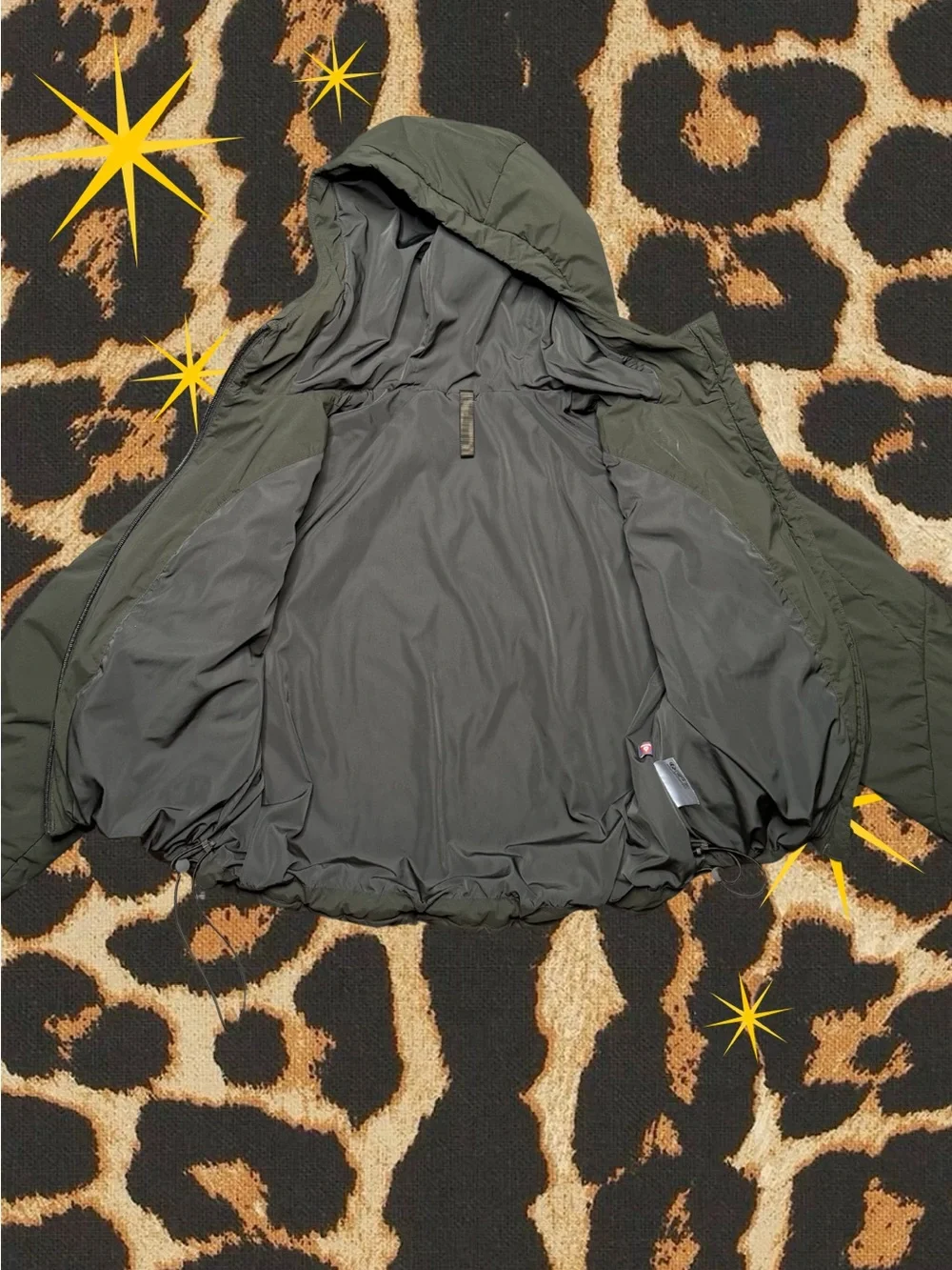 LULULEMON | Water Resistant Insulated Puffer Zip Up Jacket Olive Green | Size XS